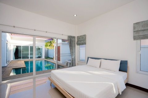 Villa in Hua Hin, Thailand 3 bedrooms № 159412 - photo 20