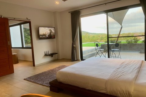 Вилла в Пхукете, Таиланд с 9 спальнями  № 140714 - фото 13