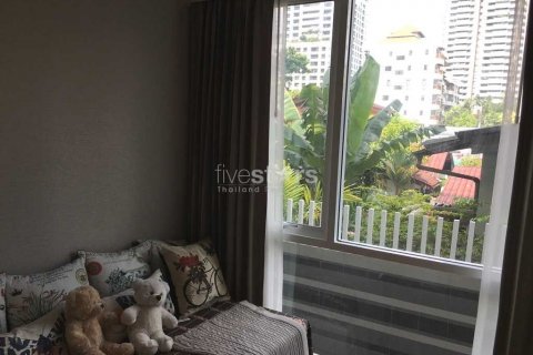 Condo in Watthana, Bangkok, Thailand, 2 bedrooms  № 140839 - photo 6
