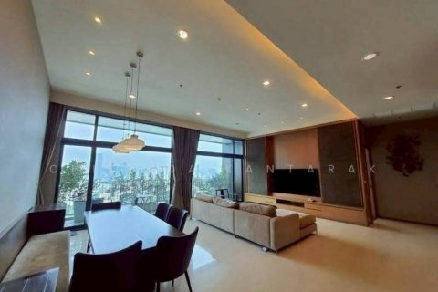 Penthouse in Bangkok, Thailand 4 bedrooms № 154596 - photo 1