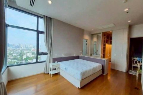 Penthouse in Bangkok, Thailand 4 bedrooms № 154596 - photo 6