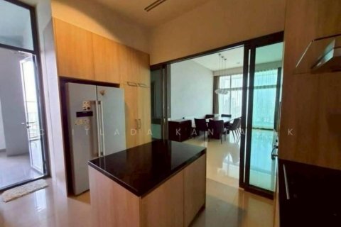 Penthouse in Bangkok, Thailand 4 bedrooms № 154596 - photo 3