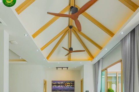 Villa in Krabi, Thailand 3 bedrooms № 154593 - photo 2
