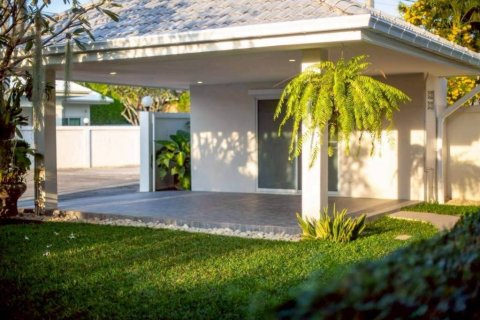 Villa in Hua Hin, Thailand 3 bedrooms № 154594 - photo 10