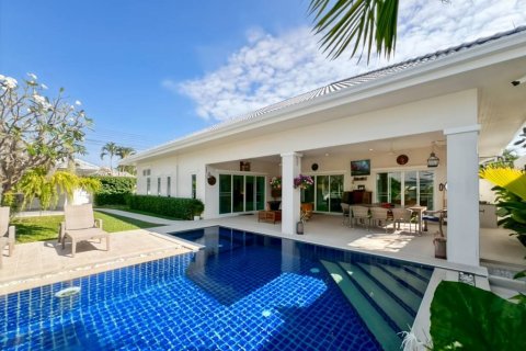 Вилла в Хуа Хине, Таиланд с 3 спальнями  № 154594 - фото 9