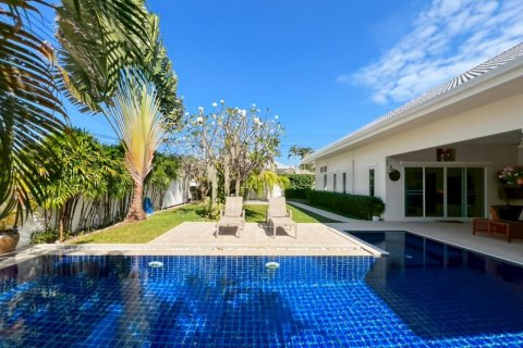 Вилла в Хуа Хине, Таиланд с 3 спальнями  № 154594 - фото 3