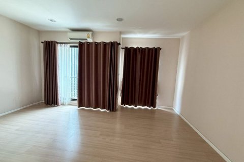 Townhouse à Nonthaburi, Thaïlande 3 chambres № 164551 - photo 6