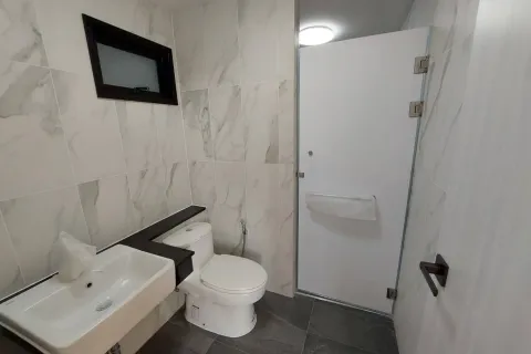 House in Watthana, Bangkok, Thailand 4 bedrooms № 164549 - photo 5