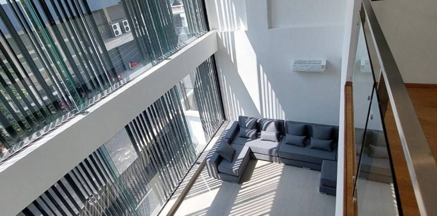 House in Watthana, Bangkok, Thailand 4 bedrooms № 164549