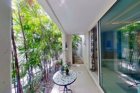 Кондоминиум с 2 спальнями в Хуа Хине, Таиланд № 136374 - фото 18