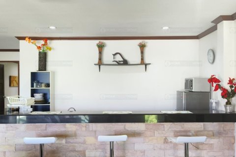 Commercial property in Ko Samui, Thailand № 180065 - photo 14