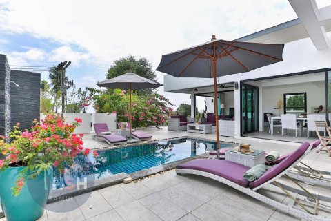 Villa in Ko Samui, Thailand 3 bedrooms № 180062 - photo 3