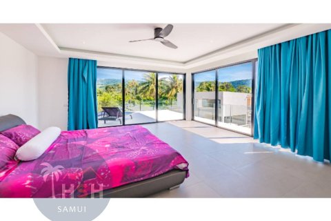 Villa in Ko Samui, Thailand 3 bedrooms № 180061 - photo 12