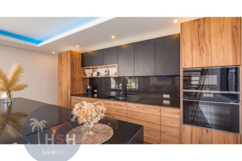 Villa in Ko Samui, Thailand 3 bedrooms № 180061 - photo 11