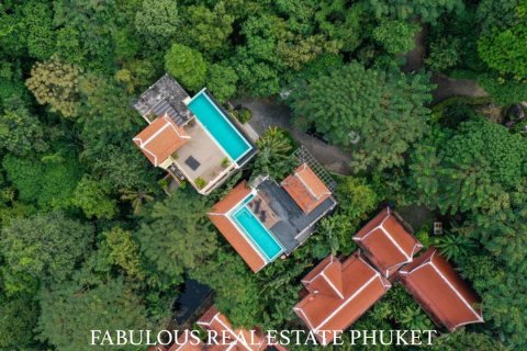 Villa in Kamala, Thailand 5 bedrooms № 179775 - photo 2