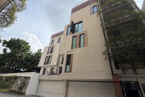 คอนโดมิเนียมในยานนาวา, กรุงเทพฯ, ประเทศไทย, 2 ห้องนอน № 201295 - รูปถ่าย 21