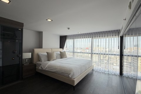 Condo à Ratchathewi, Bangkok, Thaïlande, 1 chambre  № 201299 - photo 11
