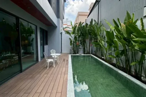 Casa de 4 dormitorios en Watthana, Bangkok, Tailandia № 214324 - foto 14
