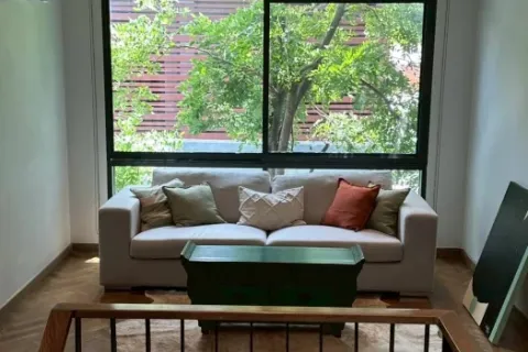 Casa de 4 dormitorios en Watthana, Bangkok, Tailandia № 214324 - foto 2