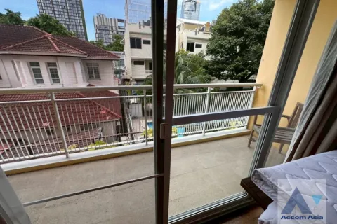 Condominio de 5 dormitorios en Khlong Toei, Bangkok, Tailandia № 214321 - foto 13
