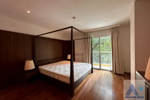 Condominio de 5 dormitorios en Khlong Toei, Bangkok, Tailandia № 214321 - foto 24
