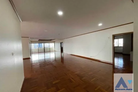 Condominio de 4 dormitorios en Watthana, Bangkok, Tailandia № 214322 - foto 3