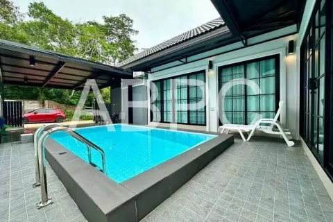 Casa de 3 dormitorios en Pattaya, Tailandia № 211899 - foto 7