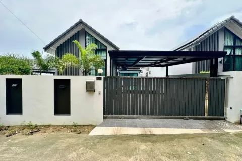 Casa de 3 dormitorios en Pattaya, Tailandia № 211899 - foto 30