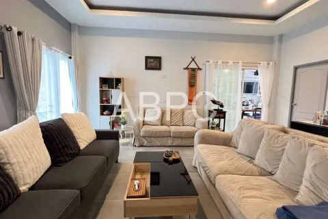 Casa de 3 dormitorios en Pattaya, Tailandia № 211900 - foto 7