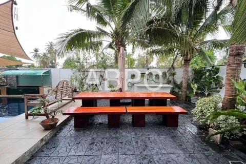 Casa de 3 dormitorios en Pattaya, Tailandia № 211900 - foto 8