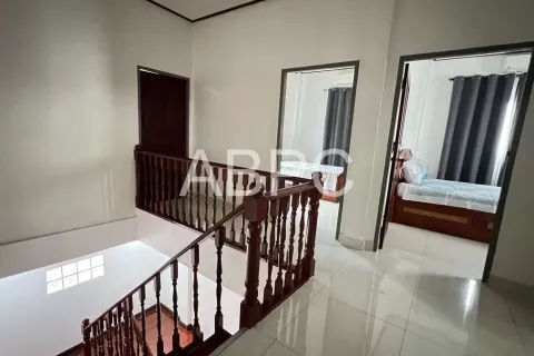 Casa de 3 dormitorios en Pattaya, Tailandia № 211897 - foto 9