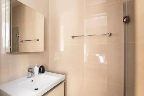 Студия в кондо в Бангкоке, Таиланд № 143473 - фото 7