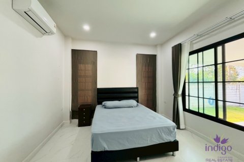 House in Mae Rim, Thailand 4 bedrooms № 179067 - photo 18