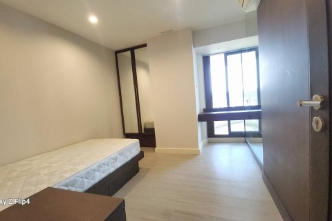 Кондоминиум с 2 спальнями в Банг Раке, Бангкок, Таиланд № 135404 - фото 10