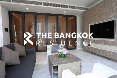 Condo in Bangkok, Thailand, 2 bedrooms № 184500 - photo 7