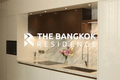 Condo in Bangkok, Thailand, 2 bedrooms  № 184501