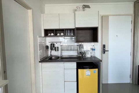 Condo in Pattaya, Thailand, 2 bedrooms  № 141360 - photo 3