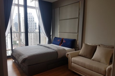 Studio in the Condo in Khlong Toei, Bangkok, Thailand № 141357 - photo 2