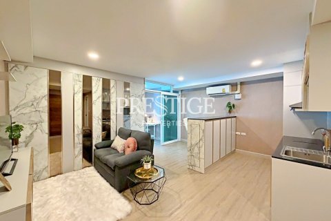 Studio in the Condo in Pattaya, Thailand  № 209137