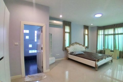 Haus in Pattaya, Thailand 3 Schlafzimmer № 222972 - Foto 7
