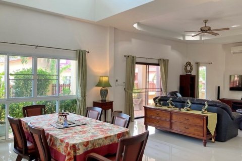 Haus in Pattaya, Thailand 3 Schlafzimmer № 222970 - Foto 4