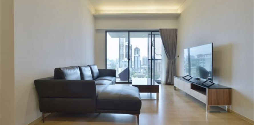 Condo in Bangkok, Thailand, 2 bedrooms  № 186813