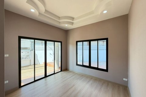 Дом в Чиангмае, Таиланд с 4 спальнями  № 158195 - фото 10