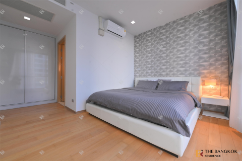 Condo in Bangkok, Thailand, 2 bedrooms № 187322 - photo 8