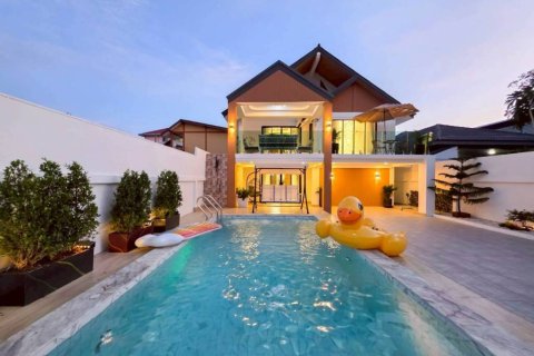 Villa à Pattaya, Thaïlande 5 chambres № 172856