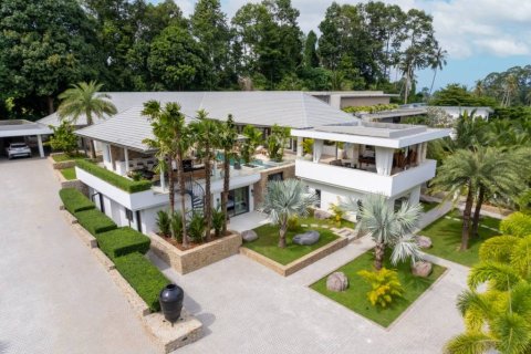 Villa à Surat Thani, Thaïlande 5 chambres № 172852