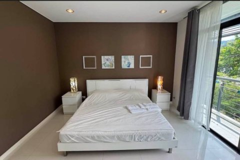 Кондоминиум с 3 спальнями в Кату, Таиланд № 172855 - фото 5