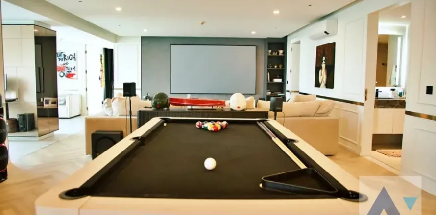 Condominio de 4 dormitorios en Watthana, Bangkok, Tailandia № 214346