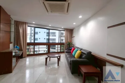 Condominio de 3 dormitorios en Khlong Toei, Bangkok, Tailandia № 214348 - foto 2