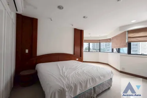 Condominio de 3 dormitorios en Khlong Toei, Bangkok, Tailandia № 214348 - foto 17